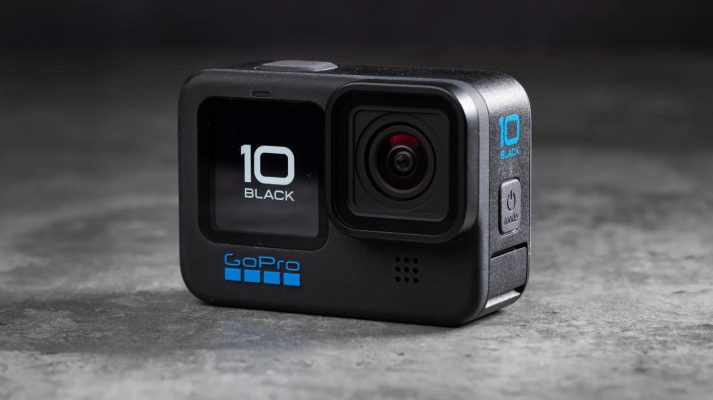 GoPro Hero 10 Black thiết kế nhỏ gọn dễ dàng mang theo