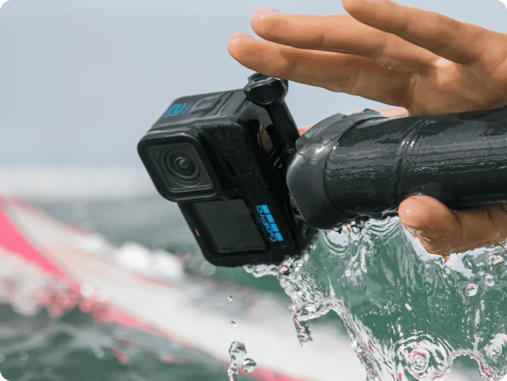 Hero 12 siêu bền, chống thấm hiệu quả lên đến 10m