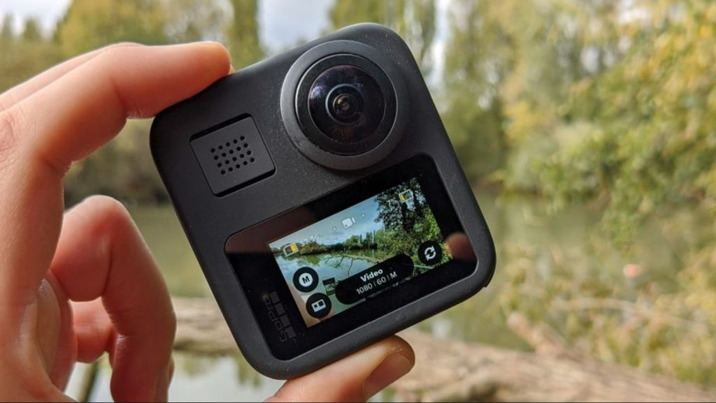 GoPro Là Gì? - GoPro thiết kế nhỏ gọn, chắc chắn